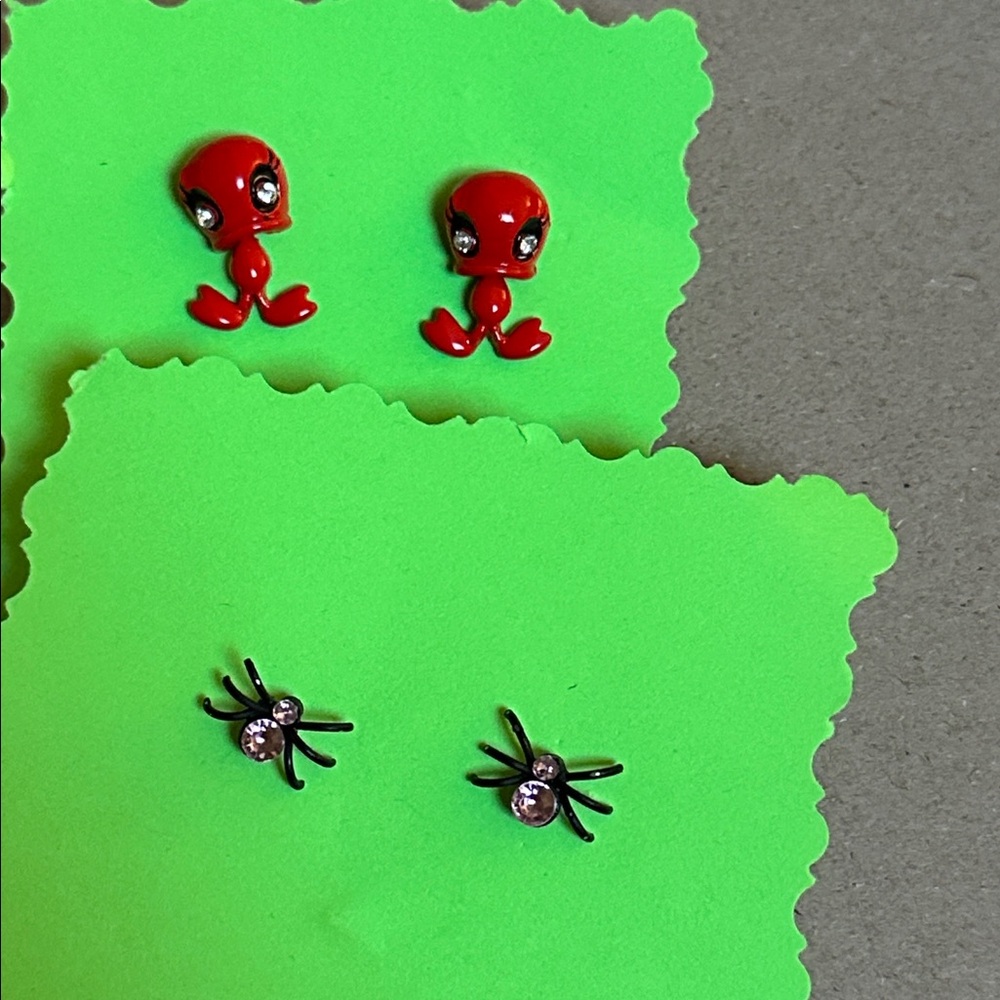 Set of 2 Fun Earrings Red, Purple Pink, Black - Tweety Bird Spider Spooky Goth